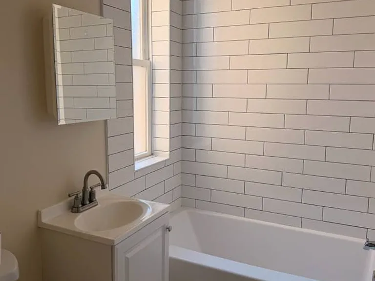 2022 W Fargo Ave #3F — Photo 7