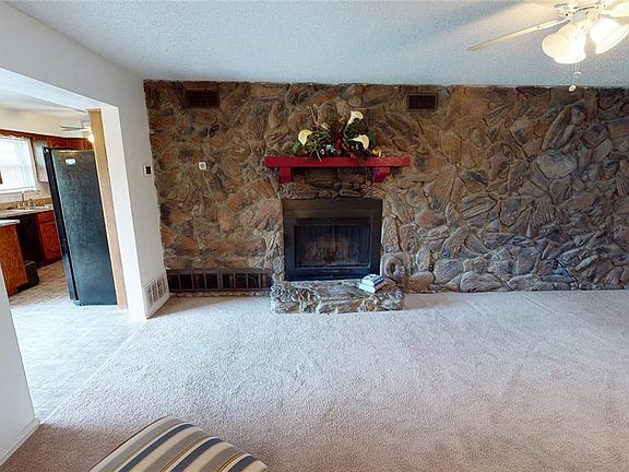 3rd image of 314 Linklea Dr