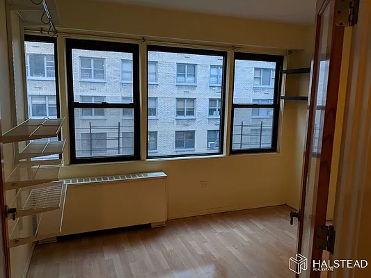 Rented by Halstead Real Estate | media 15