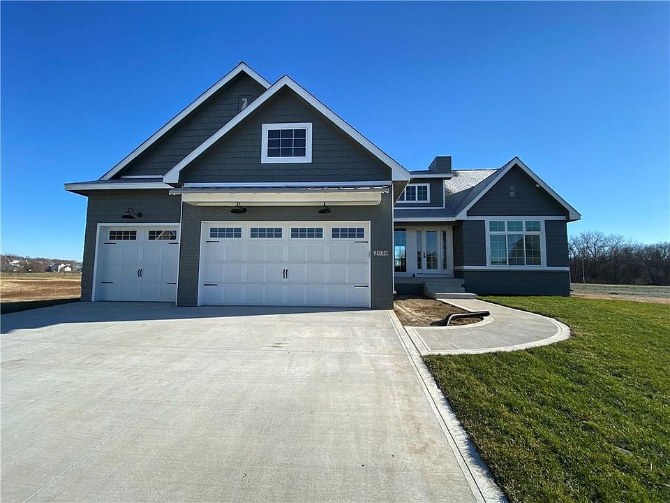 1st image of 2930 Glenwood Dr