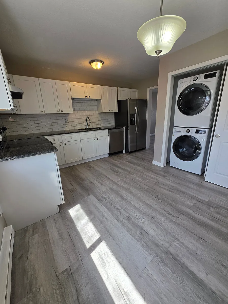 Building Photo - 5411-5421 Alcott St #5417