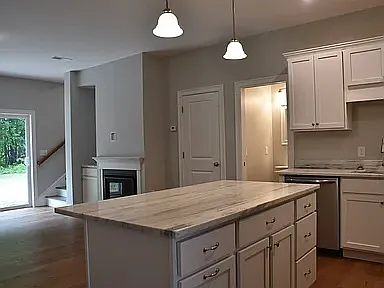 2 Cleveland Ave #2 — Photo 8
