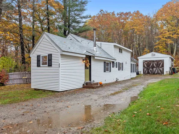 459 Berry River Road, Barrington, NH 03825