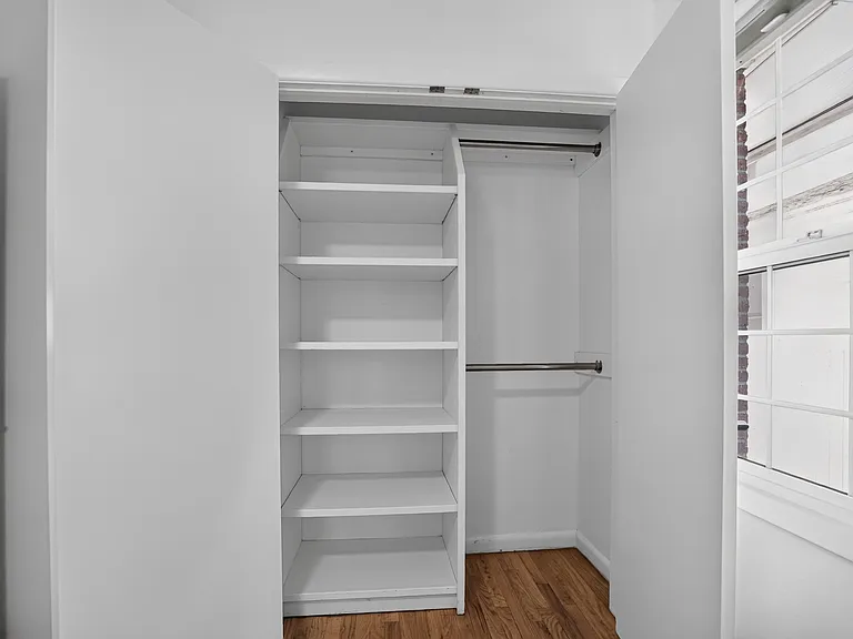 1553 Fir St — Photo 12