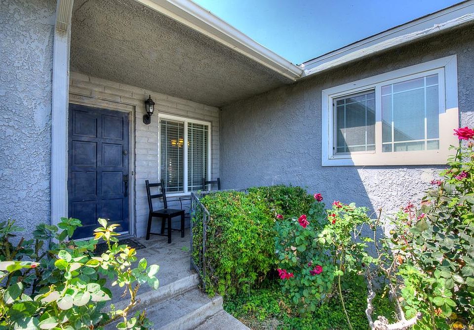 2538 Sunnyside Ave, Clovis, CA 93611 Zillow