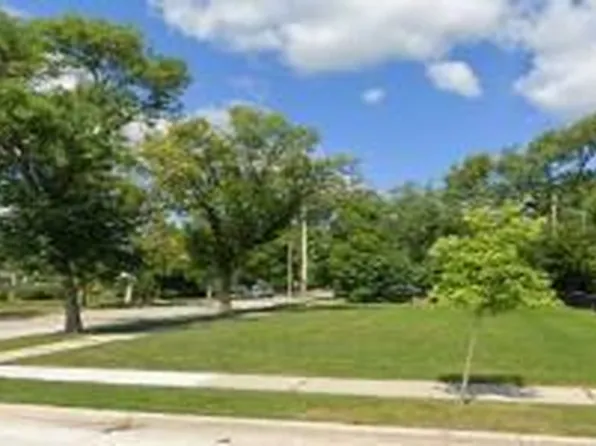 2328 West RORH AVENUE, Milwaukee, WI 53209