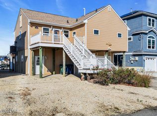 110 Lake Superior Dr, Little Egg Harbor, NJ
