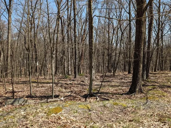 Bayberry Dr, Milford, PA 18337