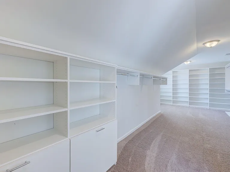 151 Brockway Dr — Photo 29