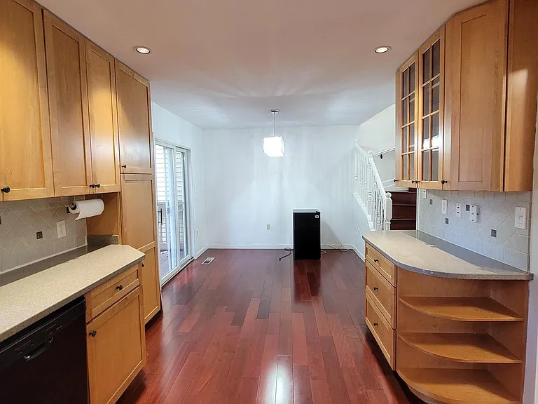 3137 Bayswater Ct — Photo 5