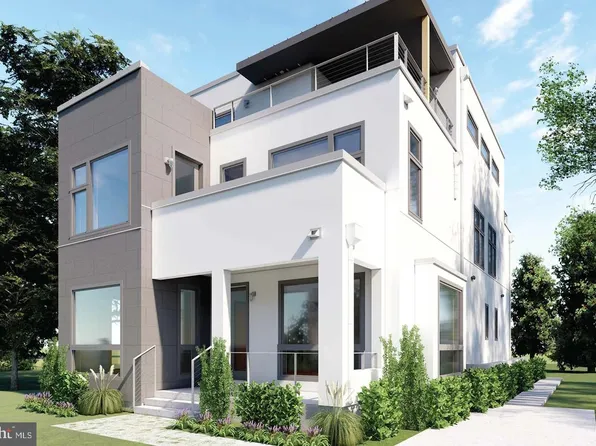 2606 S Lynn St, Arlington, VA 22202