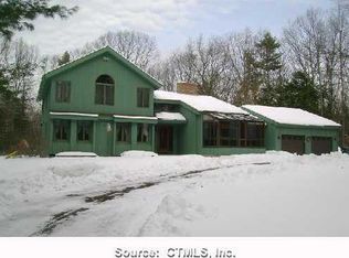 4 Northcrest Dr, North Granby, CT 06060