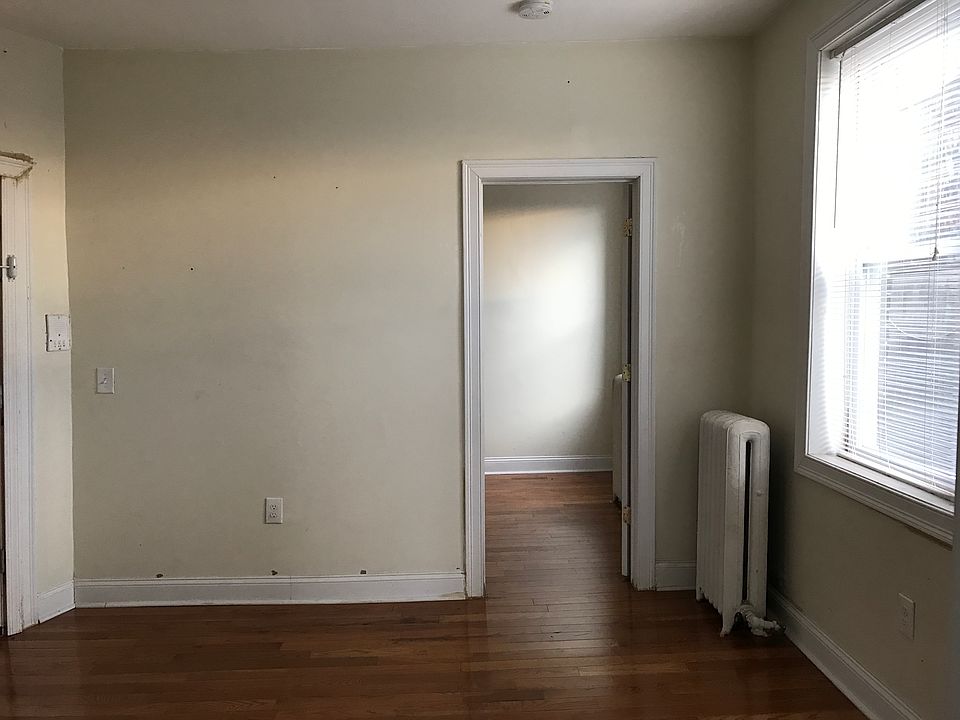 2nd image of 5809 Hudson Ave #19SS