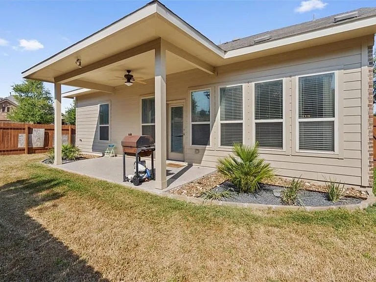 12311 Altamira St — Photo 31