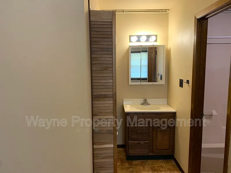 2 bed, 2.0 bath, 728 sqft, $850 — Photo 4