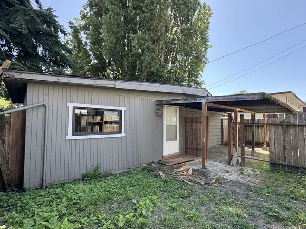 820 S Donovan St #2, Seattle, WA 98108