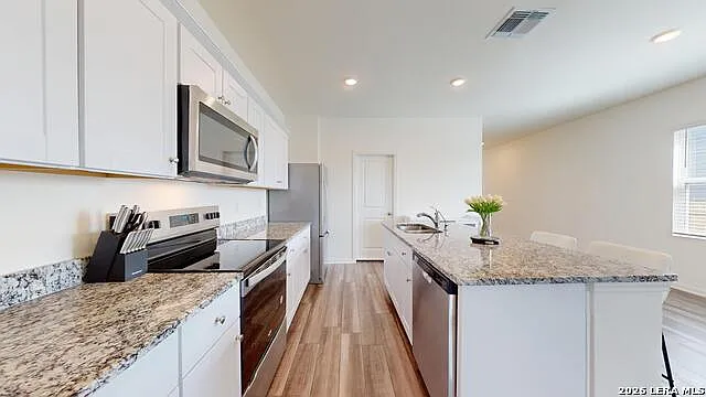 5814 Lilac Lndg — Photo 11