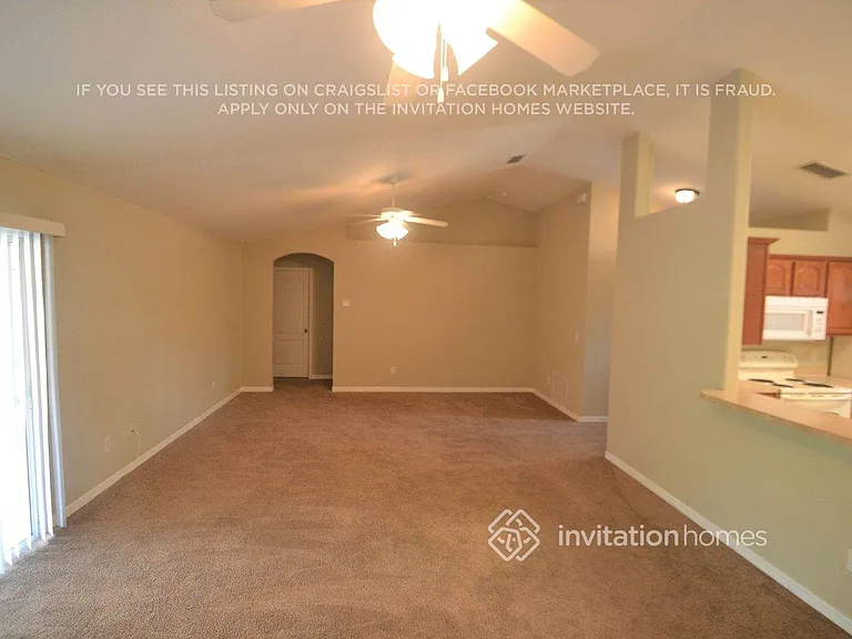 211 Compass Rose Dr — Photo 2