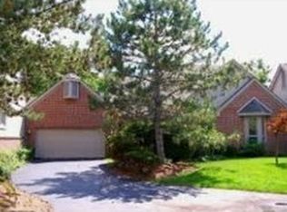 1187 Stonecrest Dr #1, Bloomfield Hills, MI