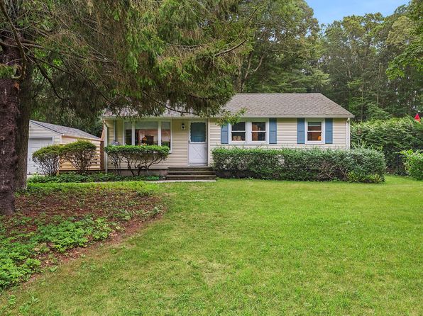 115 W Cove Rd