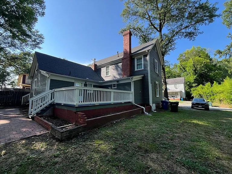 1810 Vale St — Photo 28