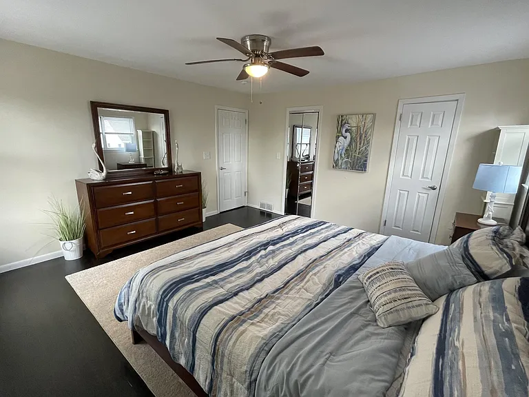 1505 Saint Louis Ave — Photo 17
