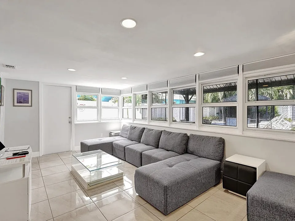 501 Hibiscus Ave #ID1542221P
