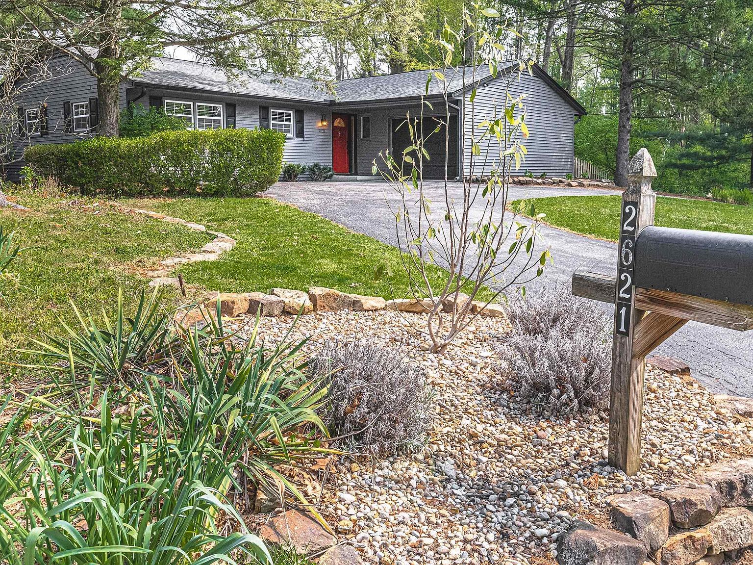 2621 E Fairoaks Ln, Bloomington, IN 47401 Zillow