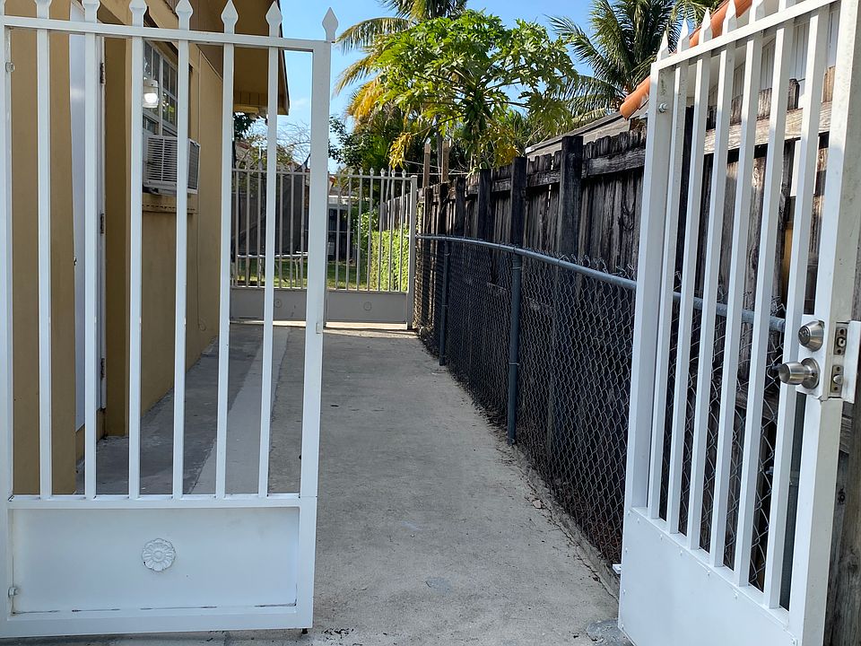 Private entrance to the rental.