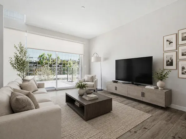 16300 Ventura Blvd, Encino, CA
