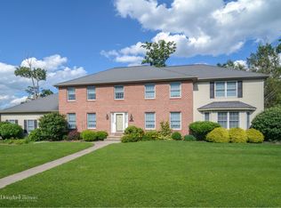 4 Shane Dr, Sugarloaf, PA 18249