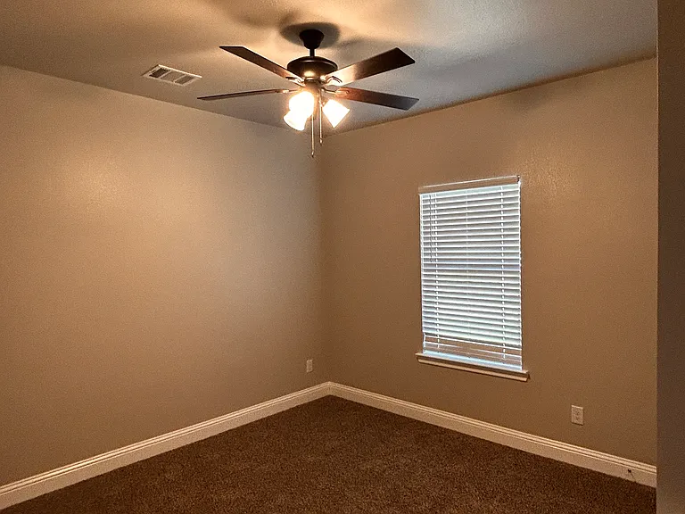 115 Rams Dr — Photo 5
