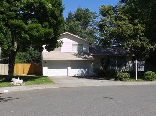 413 N Georgia Pl, Kennewick, WA