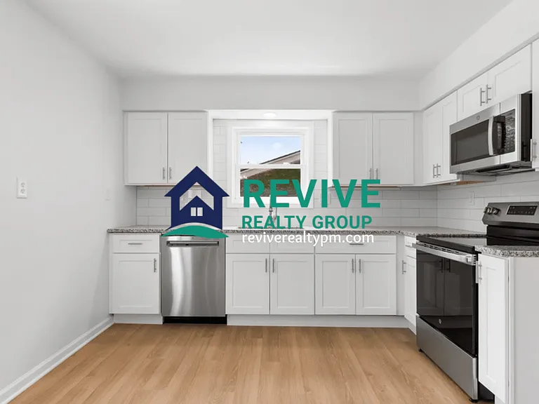 21374 Ithaca Ave — Photo 6