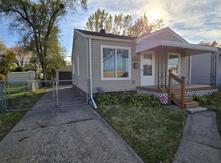 13136 Toepfer Rd, Warren, MI 48089