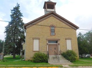 407 S Water St, Warren, IL 61087