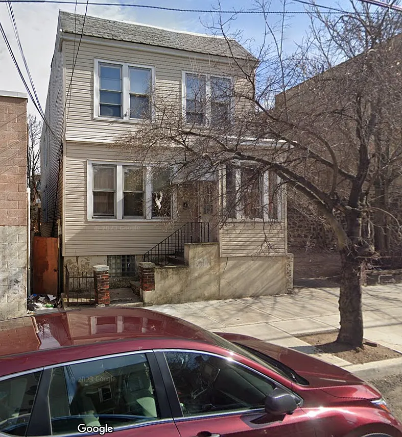 2 bed, 1000 sqft, $2,500 — Photo 2