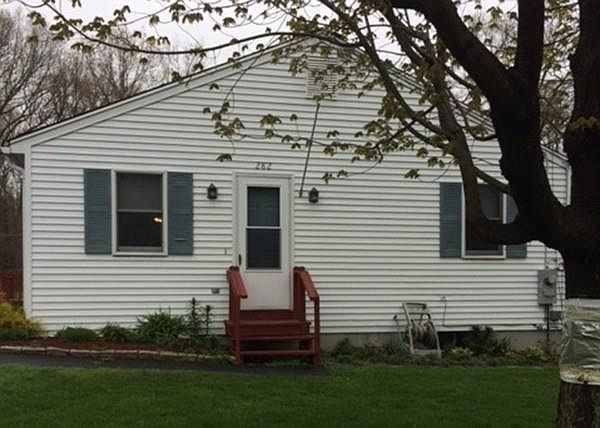 1st image of 282 Lincoln St