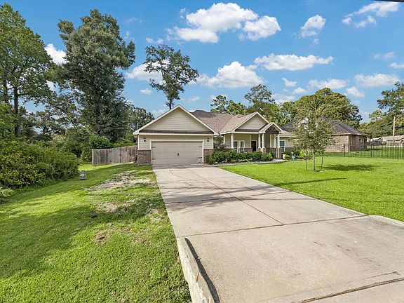 2nd image of 23515 Creek Wood Dr