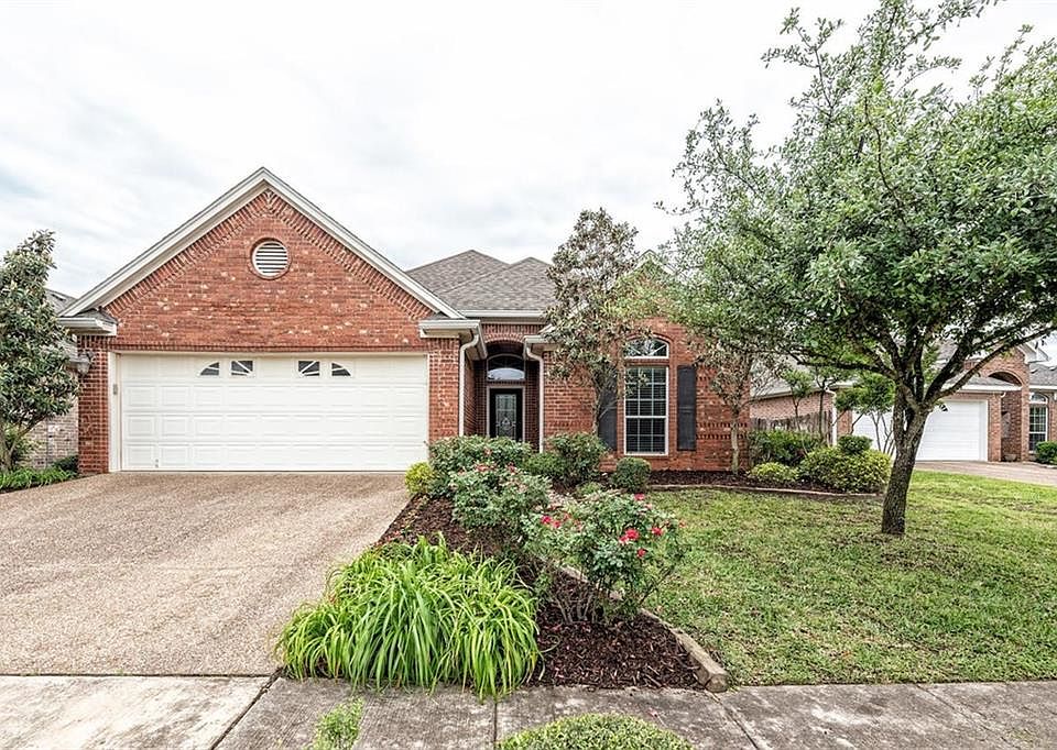 1st image of 116 Cambridge Cir