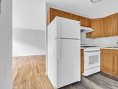 3rd image of 222 E Westfield Ave #20975a8b0