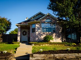 7105 Mazy Ln, Rowlett, TX 75089
