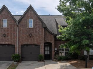 639 Flag Cir, Hoover, AL 35226