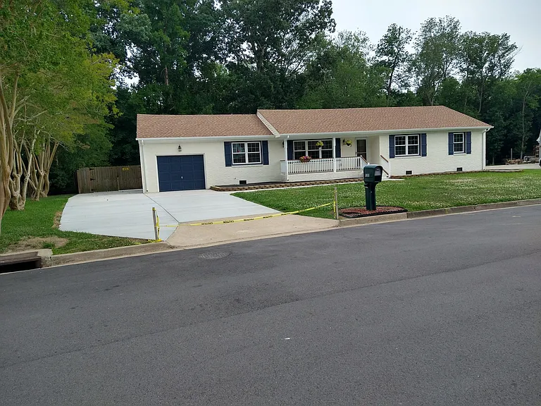 533 Rebel Rd — Photo 1