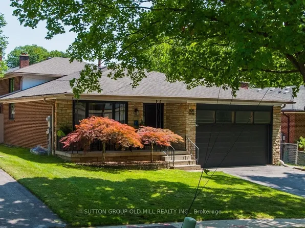 85 Bonnyview Dr, Toronto, ON M8Y 3G7