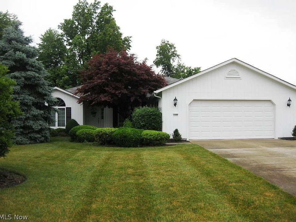 1st image of 21260 Creekside Dr