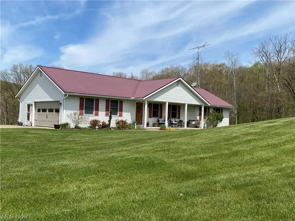 1225 Glecoe Rd SW, Dellroy, OH 44620