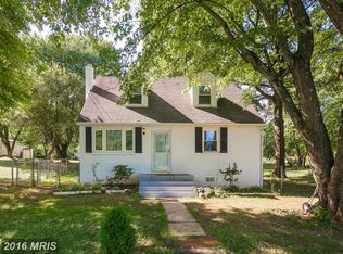 9009 Yorkshire Ln, Manassas, VA 20111