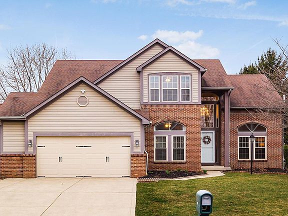 2nd image of 735 Montmorency Dr E
