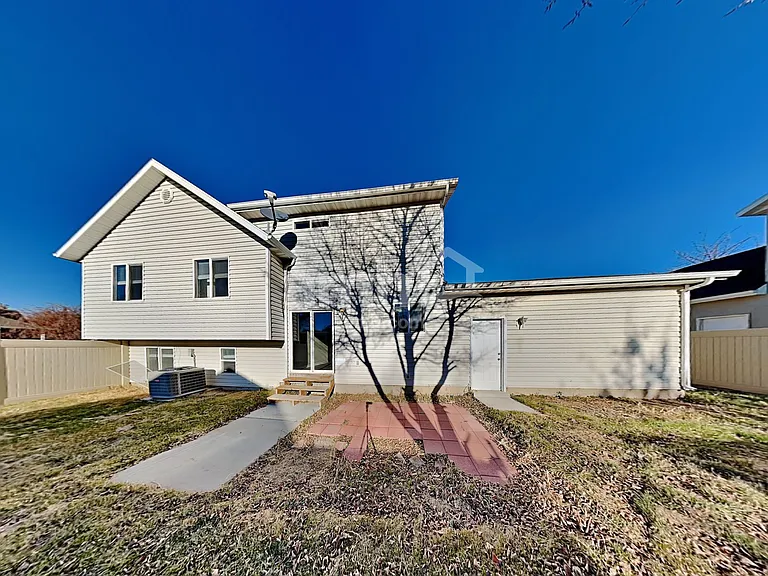 173 Apple Ave — Photo 22